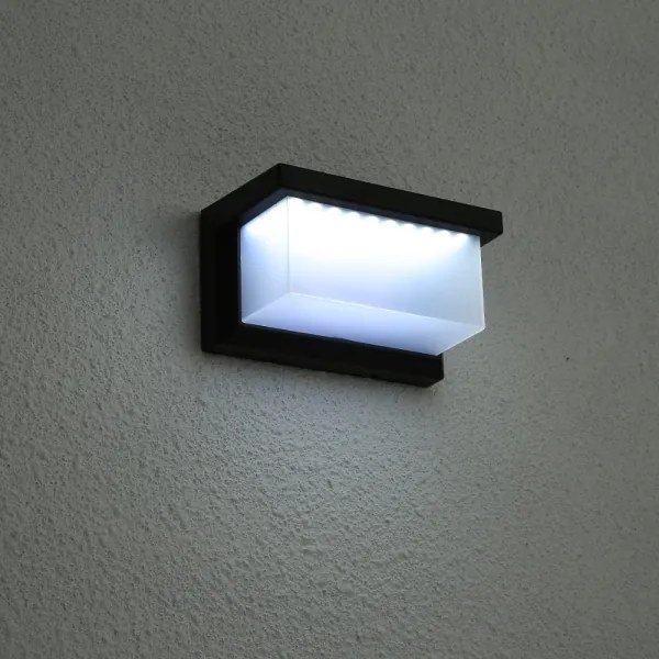 Aplică LED solară cu senzor Brilagi BRICK LED/12W/5,5V IP65