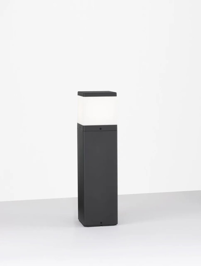 Stalp mediu pentru iluminat exterior IP65 FERRON