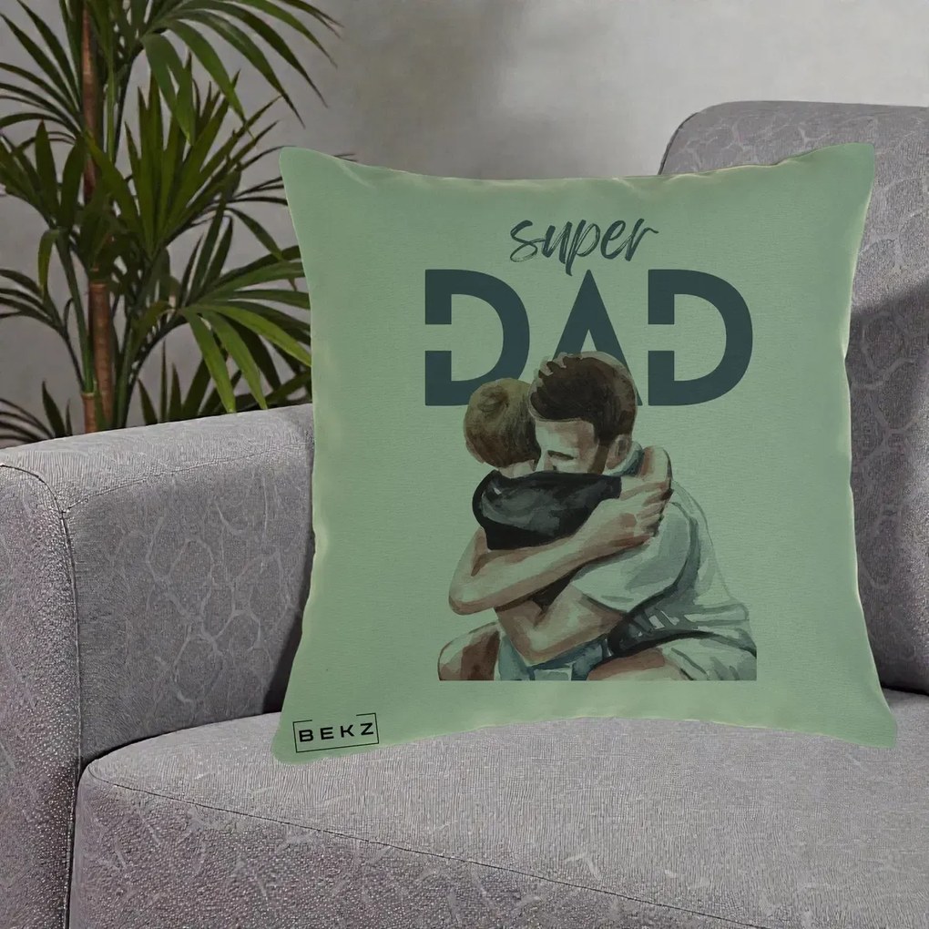 Cadou pentru Tata - Perna Personalizata Super Dad Tata si Fiu Imbratisare, 40x40 cm, Verde, Husa Detasabila, Perna Inclusa, BEKZ®