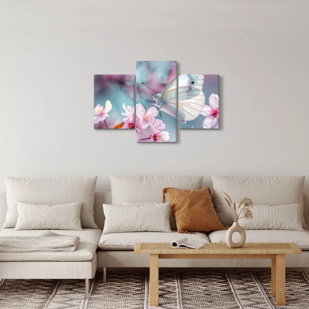 Tablou - Fluture pe un cireș (90x60 cm)