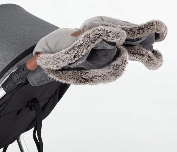 SET sac pentru cărucior 4 în 1 PETITE&MARS ARCTIC + mănuși pentru cărucior Champagne Shower