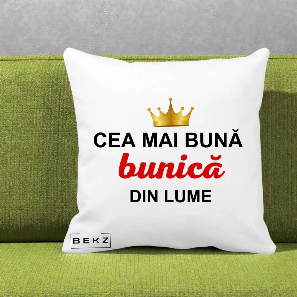 Cadou pentru Bunica - Perna Personalizata Cea Mai Buna Bunica Din Lume Coroana Aurie, 40x40 cm, Alba Mata, Husa Detasabila, Perna Inclusa, BEKZ®