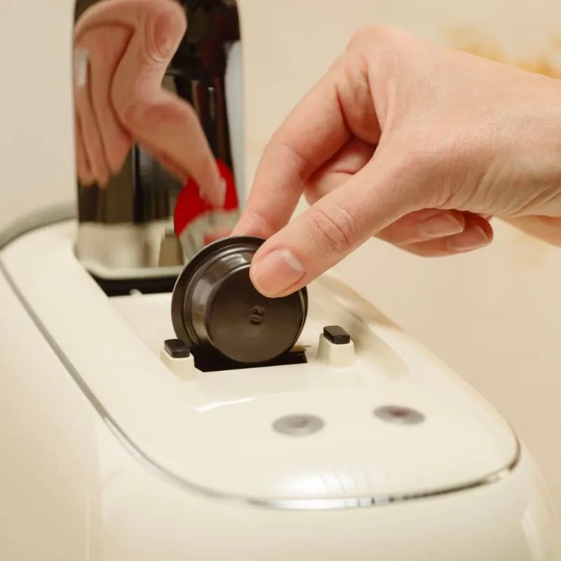 Espressor cu capsule SMEG Lavazza A Modo Mio LM200, 1250 W, 10 bar, 0,9 l, Incalzire rapida, Crem