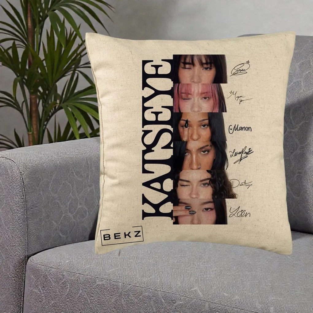 Perna Personalizata K-pop KATSEYE Semnaturi Membre Foto, 40x40 cm, Bej, Husa Detasabila, Perna Inclusa, BEKZ®
