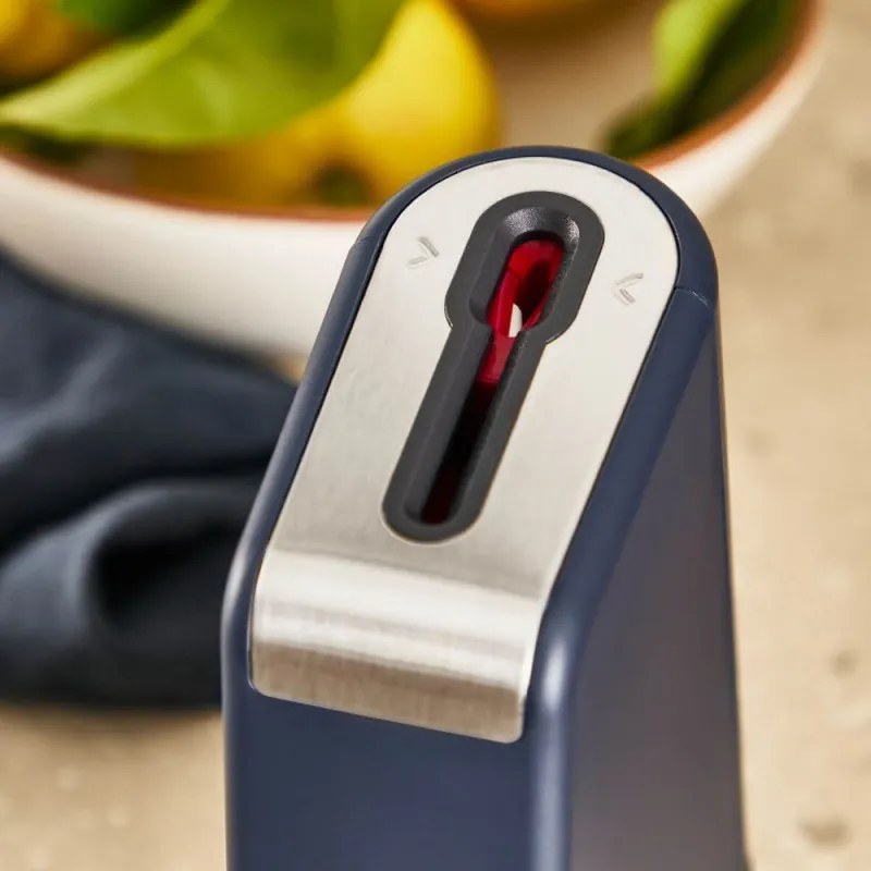 Cuțit de bucătărie Tefal K297S244, 20 cm, oțel inoxidabil, suport cu ascuțitor încorporat, protecție pentru degete, negru