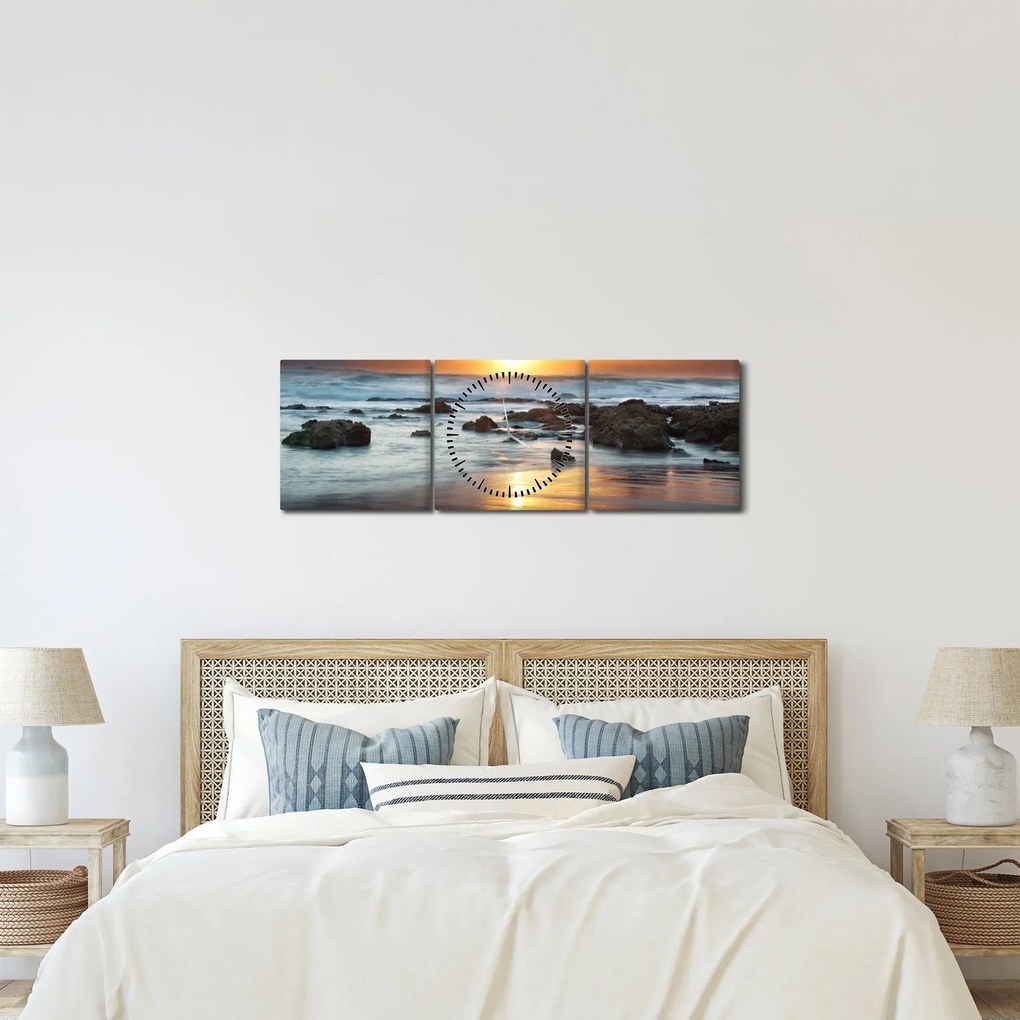 Tablou - Marea scăldată de soare (cu ceas) (90x30 cm)