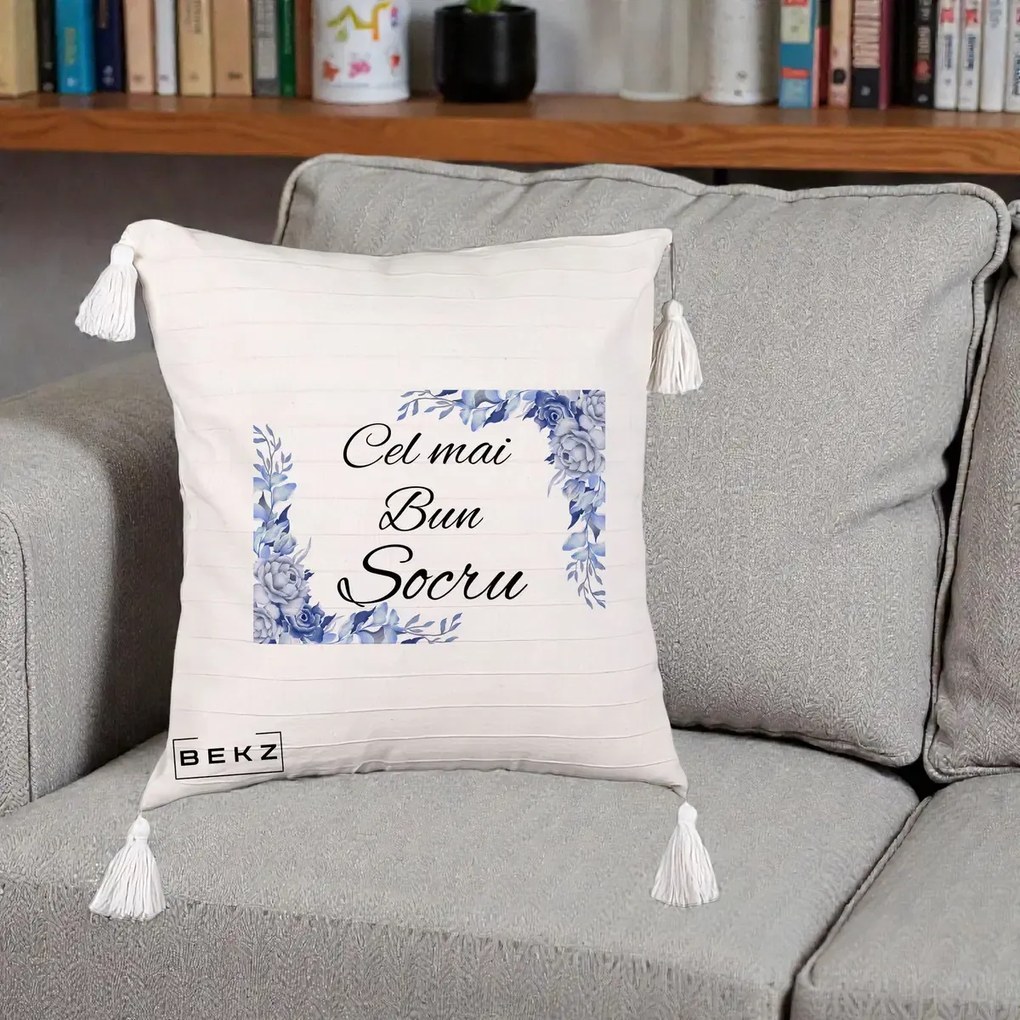 Cadou pentru Socru - Perna Personalizata Cel mai Bun Socru cu Flori Albastre Acuarela, 40x40 cm, Bej cu Franjuri, Husa Detasabila, Perna Inclusa, BEKZ®