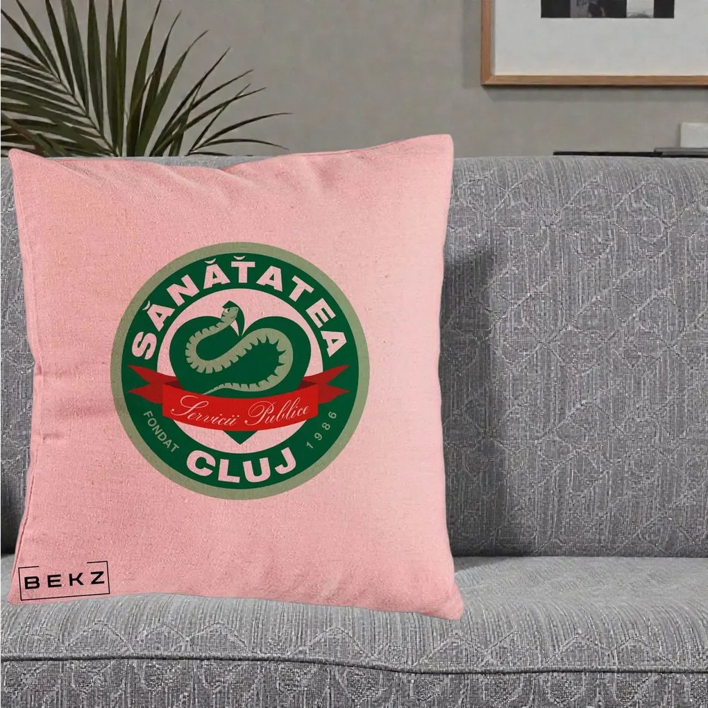 Perna Personalizata Sanatatea Cluj Servicii Publice 1986, 40x40 cm, Roz, Husa Detasabila, Perna Inclusa, BEKZ®