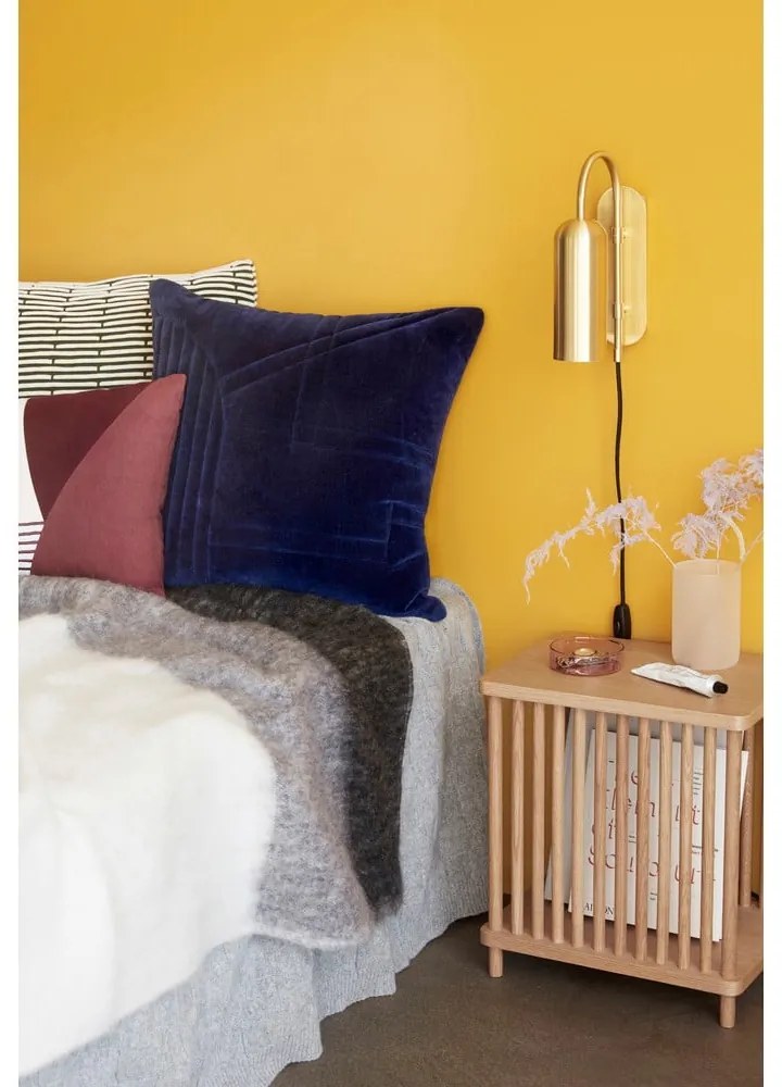 Măsuță auxiliară cu aspect de lemn de stejar 27x37 cm Acorn – Hübsch