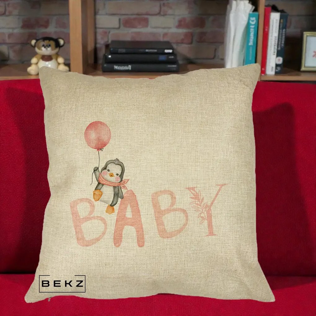 Perna Personalizata Baby Pinguin Roz, 40x40 cm, Crem, Husa Detasabila, Perna Inclusa, BEKZ®