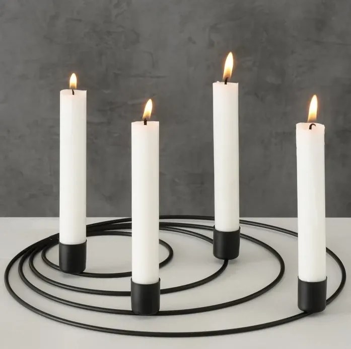 Sfesnic metalic de Advent WREATH negru