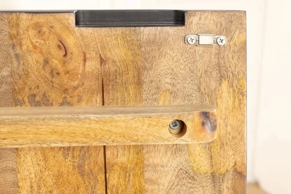 Comoda cu aplicatie exotica pe fronturi SNAKE 120cm negru