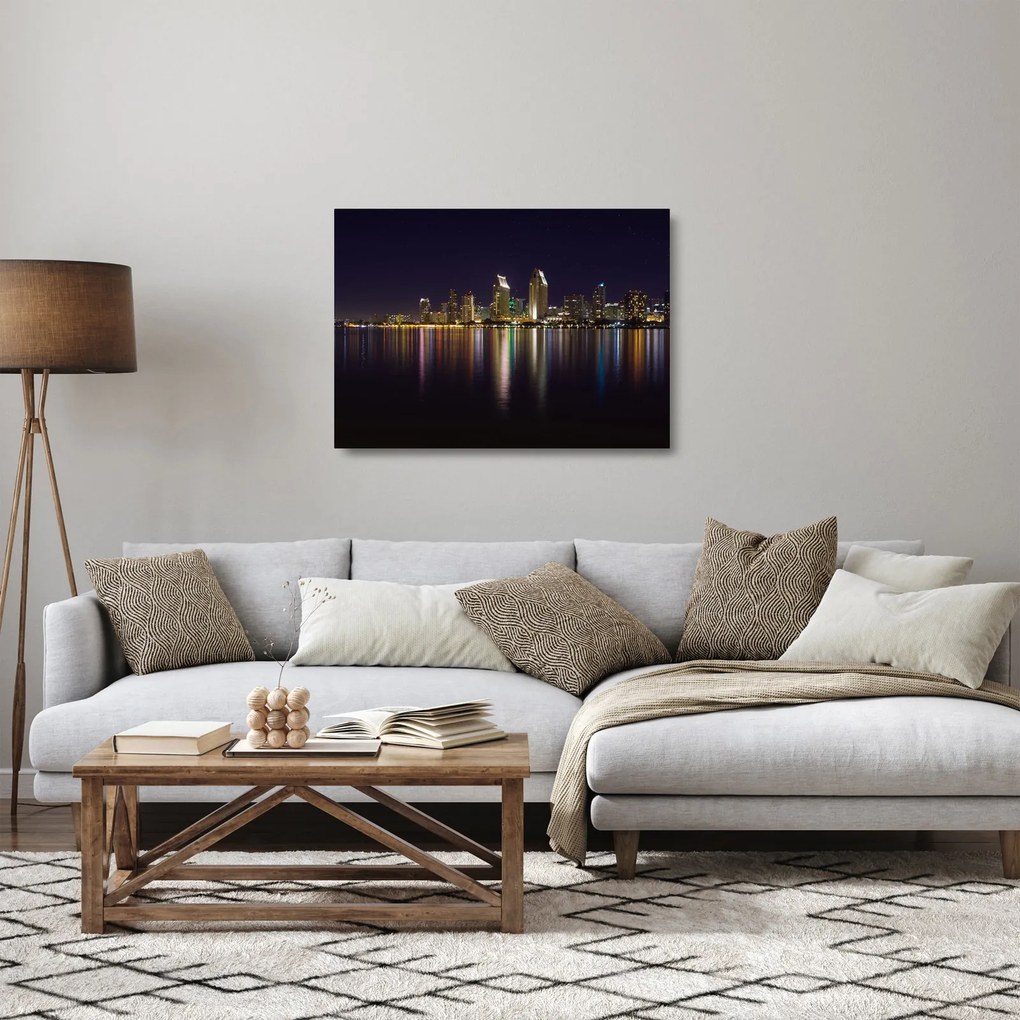 Tablou pe sticlă cu orașul nocturn (70x50 cm)