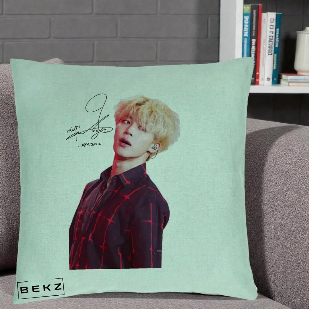 Perna Personalizata K-pop BTS Jimin Portret Artistic par Blond Autograf, 40x40 cm, Verde Menta, Husa Detasabila, Perna Inclusa, BEKZ®