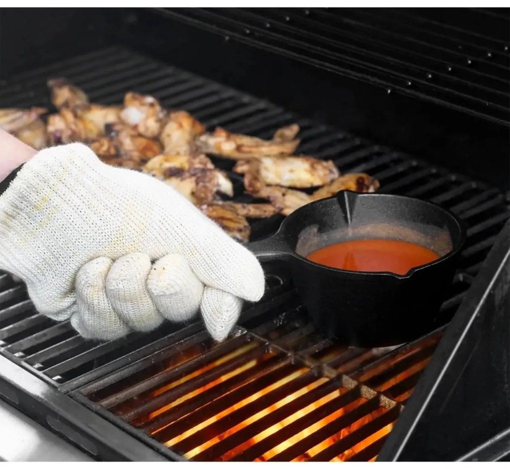 Oală pentru sos BBQ 12x6.5 cm, 0.5L, din fontă brută, cu pensulă din silicon – Perfect Home 16646, ideală pentru glazuri și marinadă