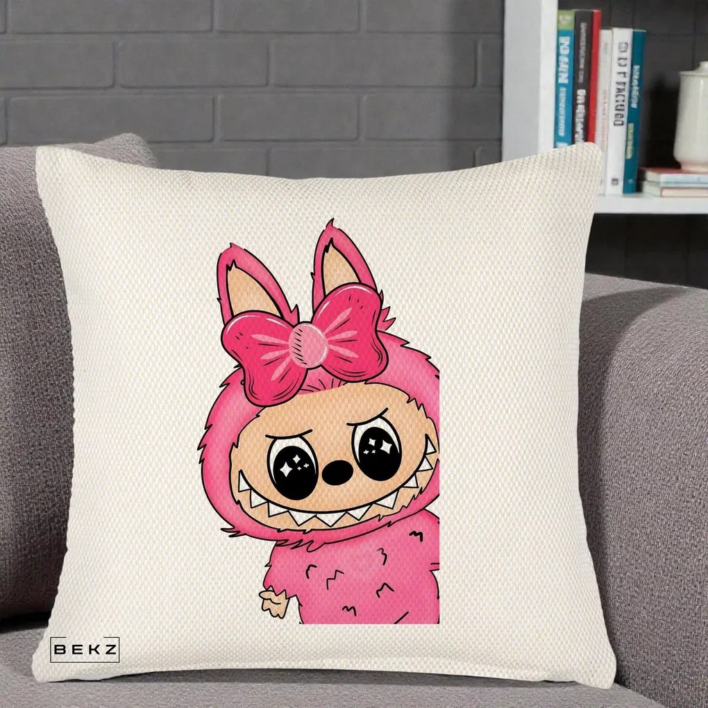 Perna Personalizata Labubu Roz cu Funda, 40x40 cm, Crem Reliefat, Husa Detasabila, Perna Inclusa, BEKZ®