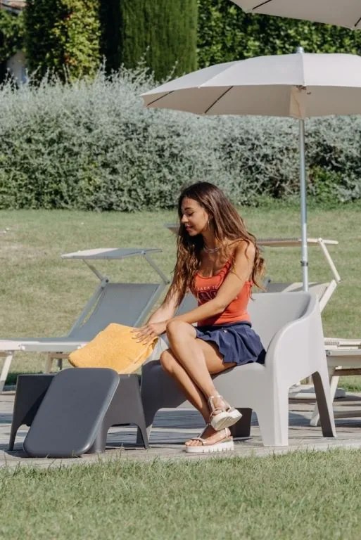 PETRA ARMCHAIR fotoliu din plastic, gri