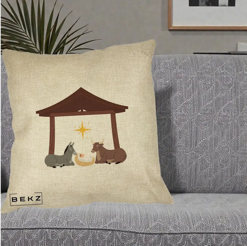 Perna Decorativa Ieslea din Betleem cu Iesle Asin si Bou, 40x40 cm, Crem, Husa Detasabila, Perna Inclusa, BEKZ®