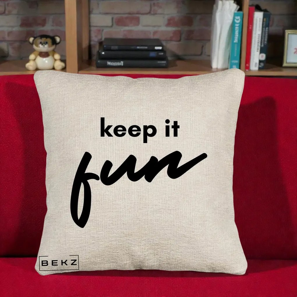 Perna Decorativa Keep It Fun, 40x40 cm, Bej Canapea, Husa Detasabila, Perna Inclusa, BEKZ®