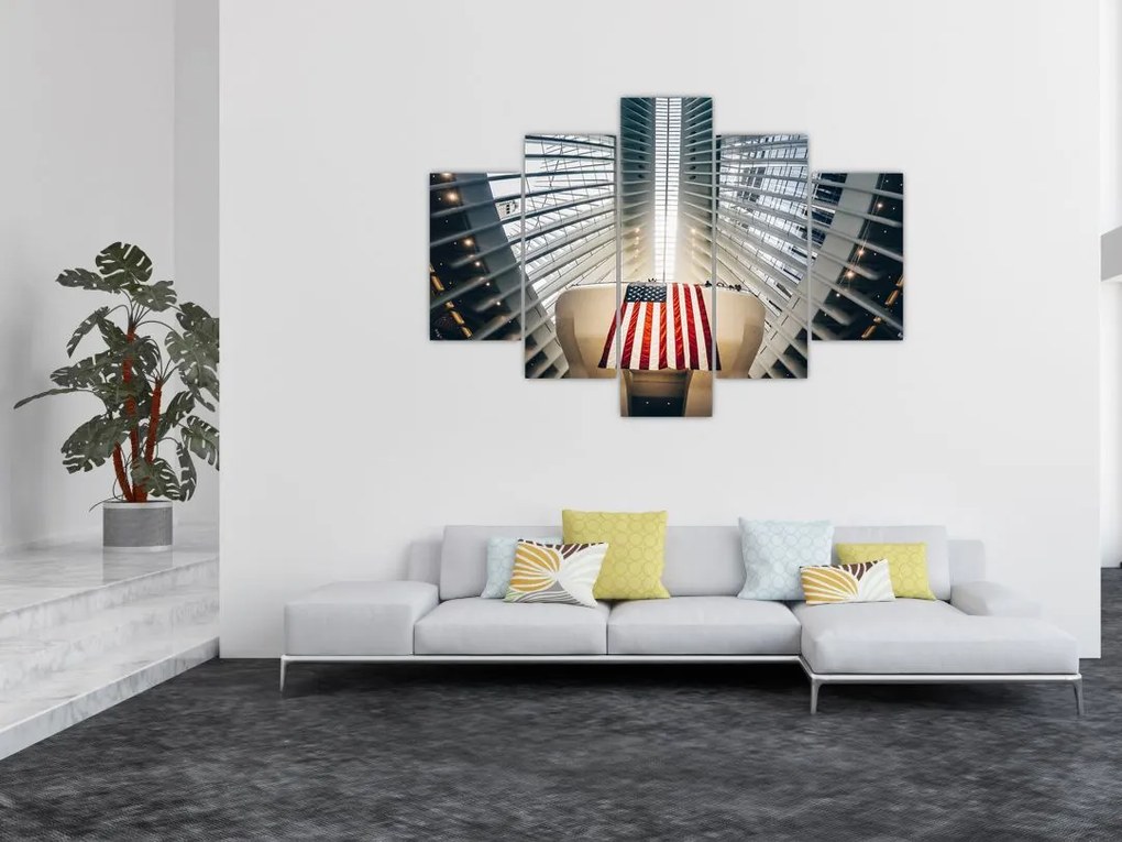 Tablou unei construcții cu steagul SUA (150x105 cm)