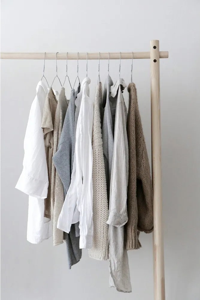 Suport pentru haine din lemn de pin Hongi - Karup Design
