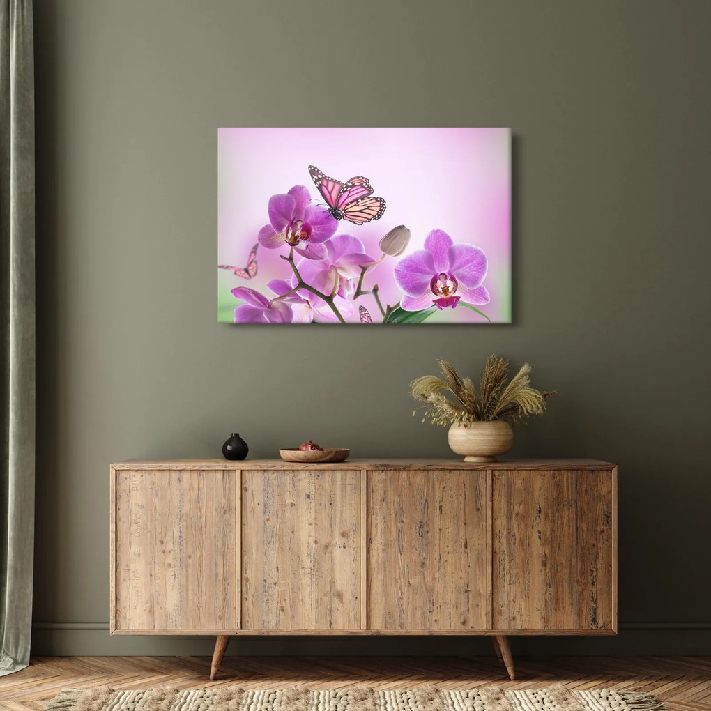 Tablou - Fluture pe flori de orhidee, liliac (90x60 cm)