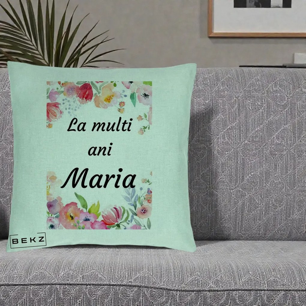 Cadou de Onomastica - Perna Personalizata La Multi Ani Maria Flori Acuarela, 40x40 cm, Verde Menta, Husa Detasabila, Perna Inclusa, BEKZ®