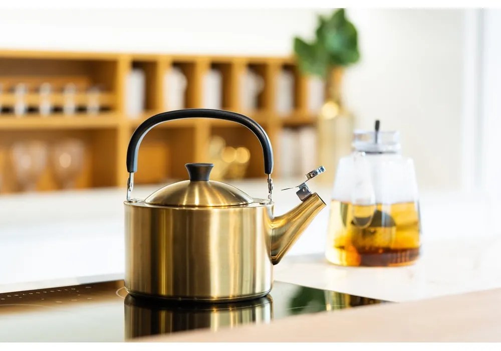 Ceainic auriu din oțel inoxidabil 1,5 l Diamante – Vialli Design