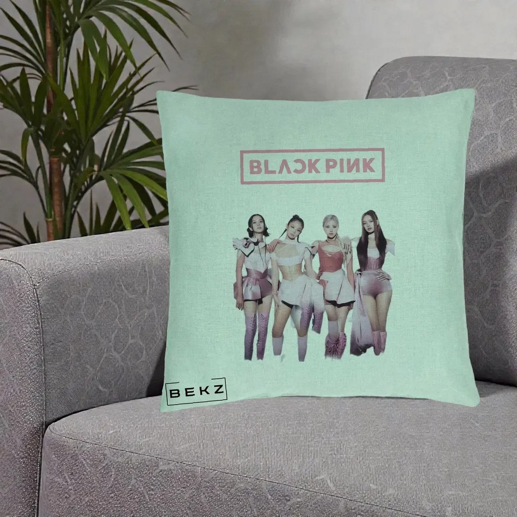 Perna Personalizata K-pop BLACKPINK Fotografie Grup Tinute Roz, 40x40 cm, Verde Menta, Husa Detasabila, Perna Inclusa, BEKZ®