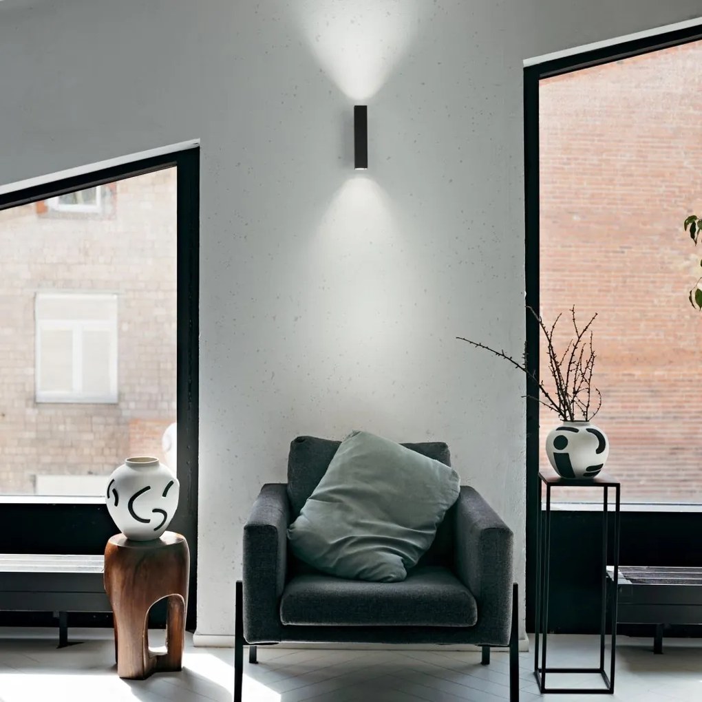 Aplica de perete LOOK LED AP2 SQUARE D30 H300 ON-OFF NERO 3000K