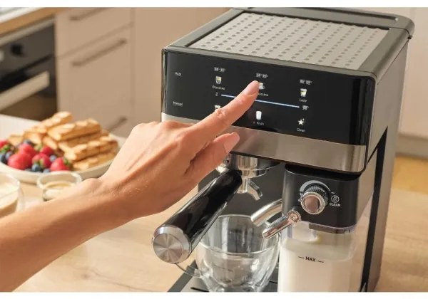 Sencor - Espressor manual cu portafiltru, 1350 W/230 V, negru/crom mat