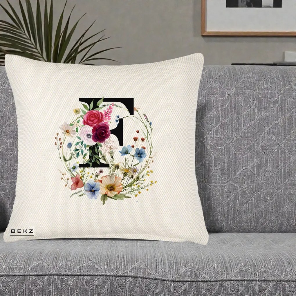 Cadou Personalizat - Perna Personalizata Monogram Litera F cu Flori Acuarela, 40x40 cm, Crem Reliefat, Husa Detasabila, Perna Inclusa, BEKZ®