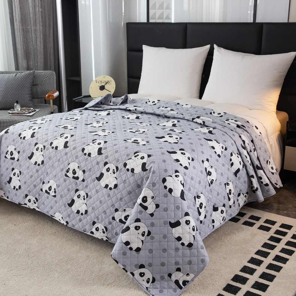 Cuvertura de pat cu model PANDA gri Dimensiuni: 170 x 210 cm