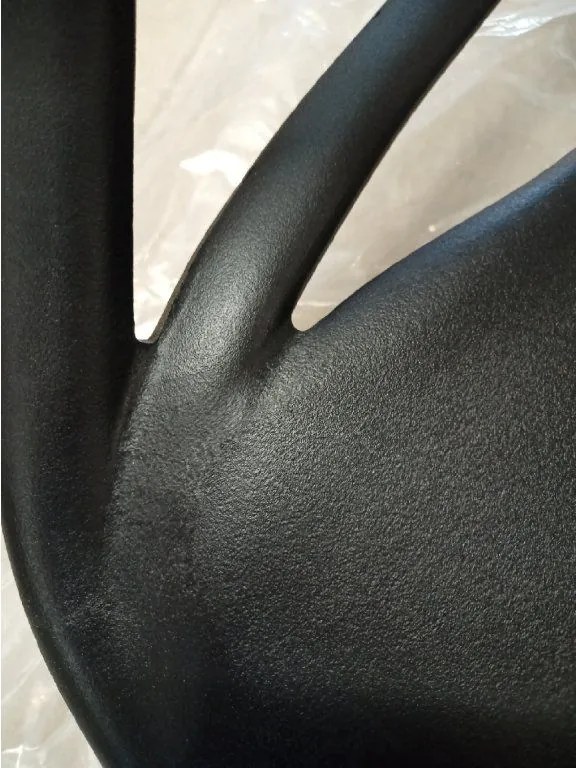 OFERTA Scaun din plastic negru KATO calitatea II.