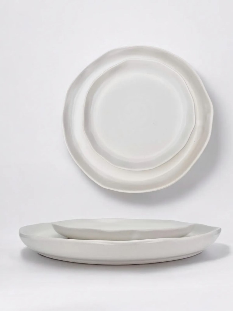 Set Farfurii 18 piese NOVUM Milk Foam (6 farfurii 26cm, 6 farfurii 21cm, 6 boluri 500ml, glazurat manual)