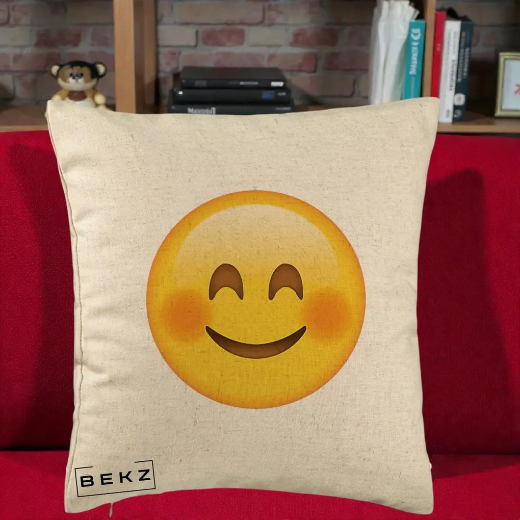 Perna Decorativa Emoji Fericit Roscat, 40x40 cm, Bej, Husa Detasabila, Perna Inclusa, BEKZ®