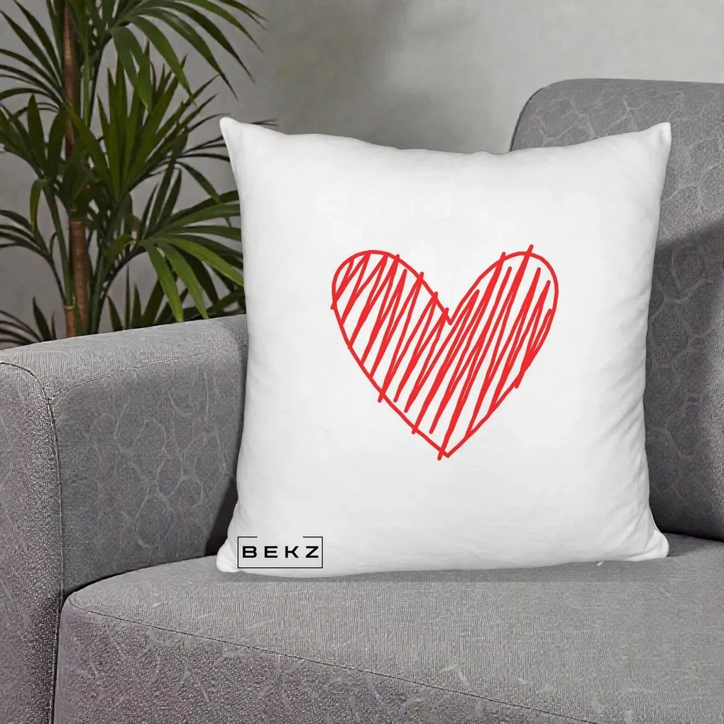 Perna Decorativa Inima Rosie Desen Manual, 40x40 cm, Alb Pufos, Husa Detasabila, Perna Inclusa, BEKZ®