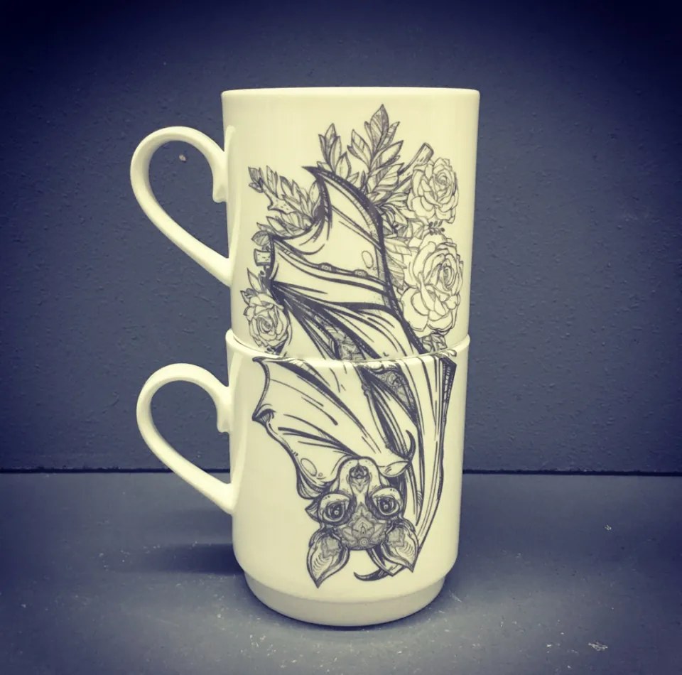 Set 2 cani portelan model gotic Charlotte Clark - Liliac Floral 8.5 cm, 300 ml