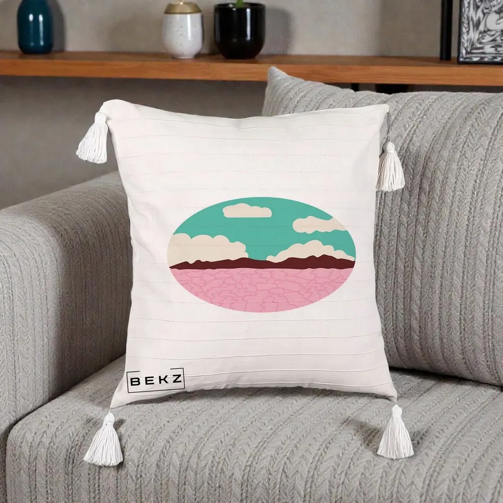 Perna Decorativa Peisaj Desert Oval Pastel, 40x40 cm, Bej cu Franjuri, Husa Detasabila, Perna Inclusa, BEKZ®