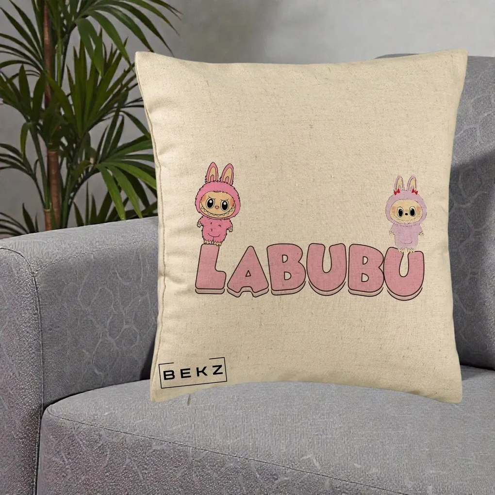 Perna Personalizata Labubu Duo Roz-Lila cu Text, 40x40 cm, Bej, Husa Detasabila, Perna Inclusa, BEKZ®