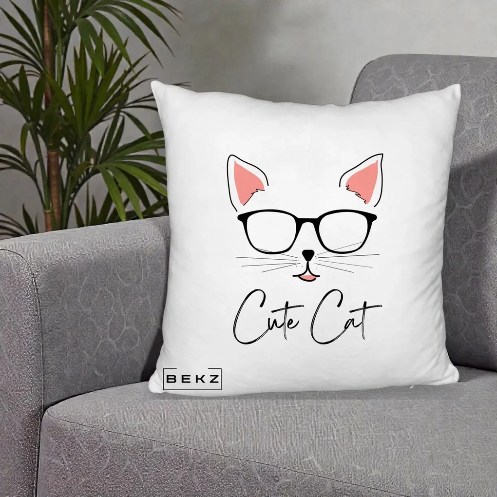 Perna Personalizata Cute Cat cu Ochelari, 40x40 cm, Alb Pufos, Husa Detasabila, Perna Inclusa, BEKZ®