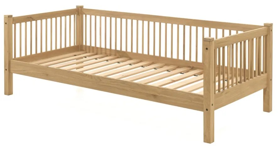 Set FORREST OAK format dintr-un Pat copii Vipack (90 x 200 cm), un sertar și un set de textile.