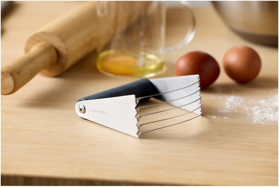 Accesoriu de patiserie din metal – Blomsterbergs