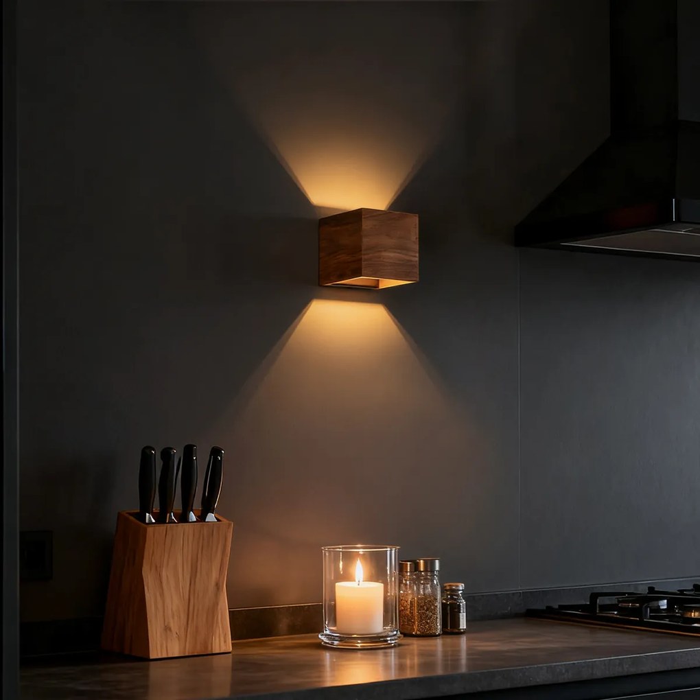 Aplică rustică din lemn de nuc - Transfer