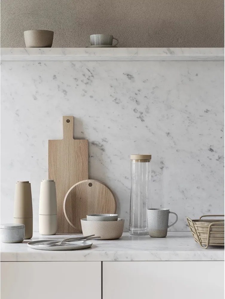 Farfurie gri deschis pentru servire din ceramică Sablo L – Blomus