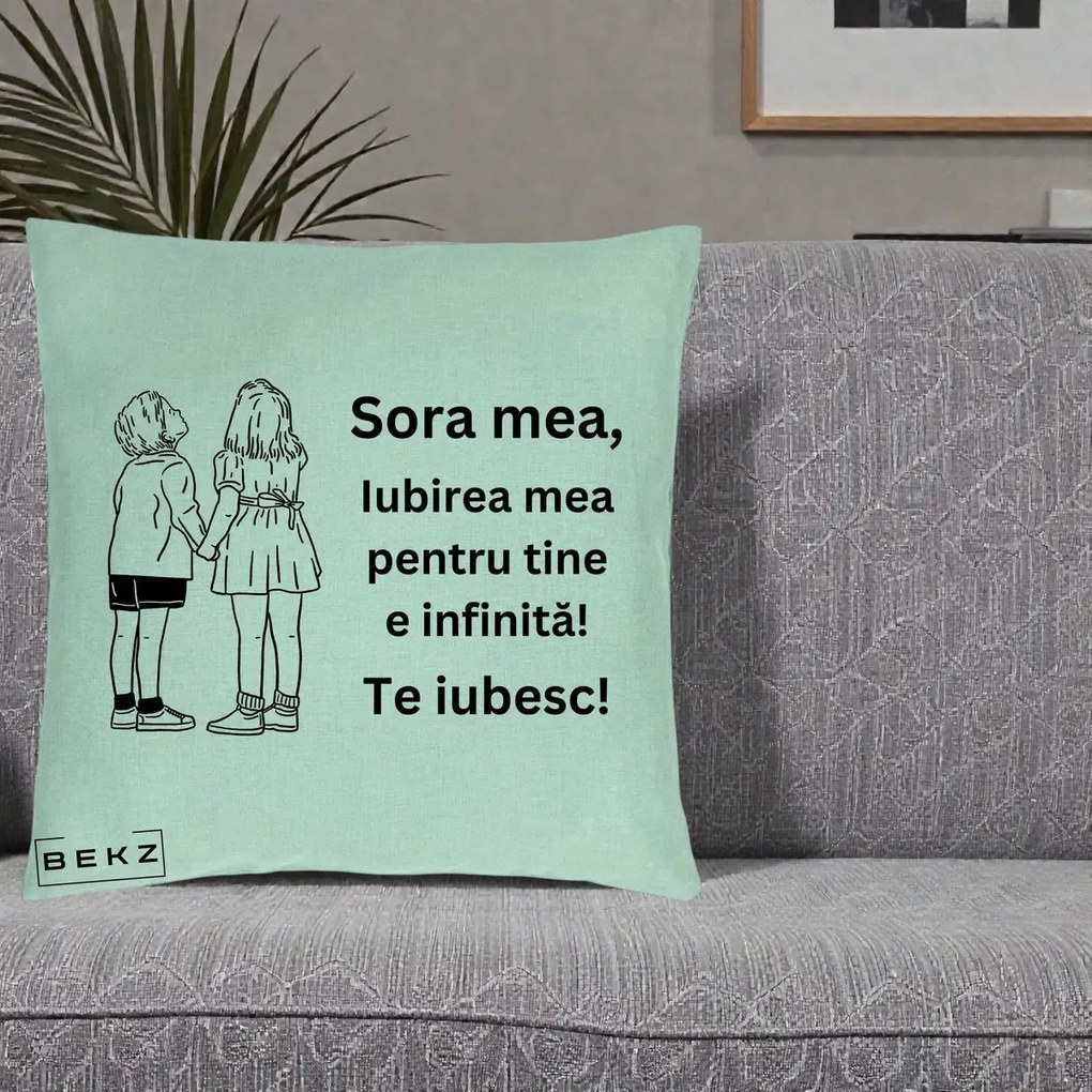 Cadou pentru Sora - Perna Personalizata Sora Mea Te Iubesc Copii Tinand Maini Line Art, 40x40 cm, Verde Menta, Husa Detasabila, Perna Inclusa, BEKZ®