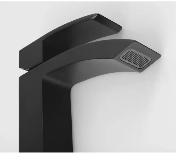 Baterie lavoar Sapho GINKO 15,6 cm negru mat