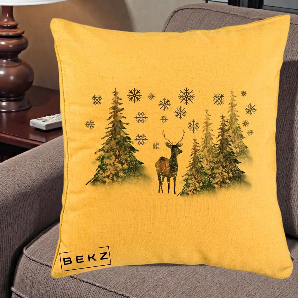 Perna Decorativa Ren in Padure Inzapezita, 40x40 cm, Galben, Husa Detasabila, Perna Inclusa, BEKZ®
