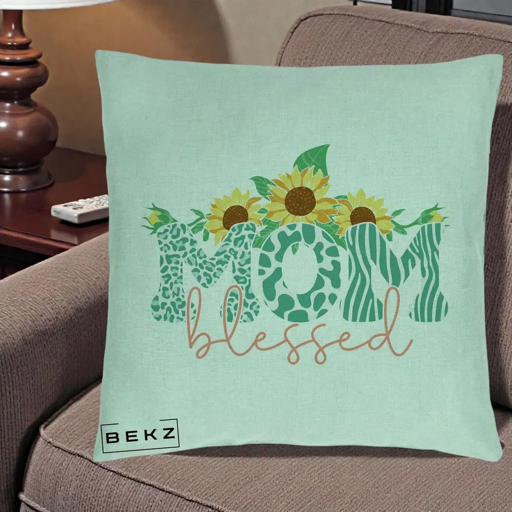 Cadou pentru Mama - Perna Personalizata Mom Blessed cu Floarea Soarelui Animal Print Teal, 40x40 cm, Verde Menta, Husa Detasabila, Perna Inclusa, BEKZ®