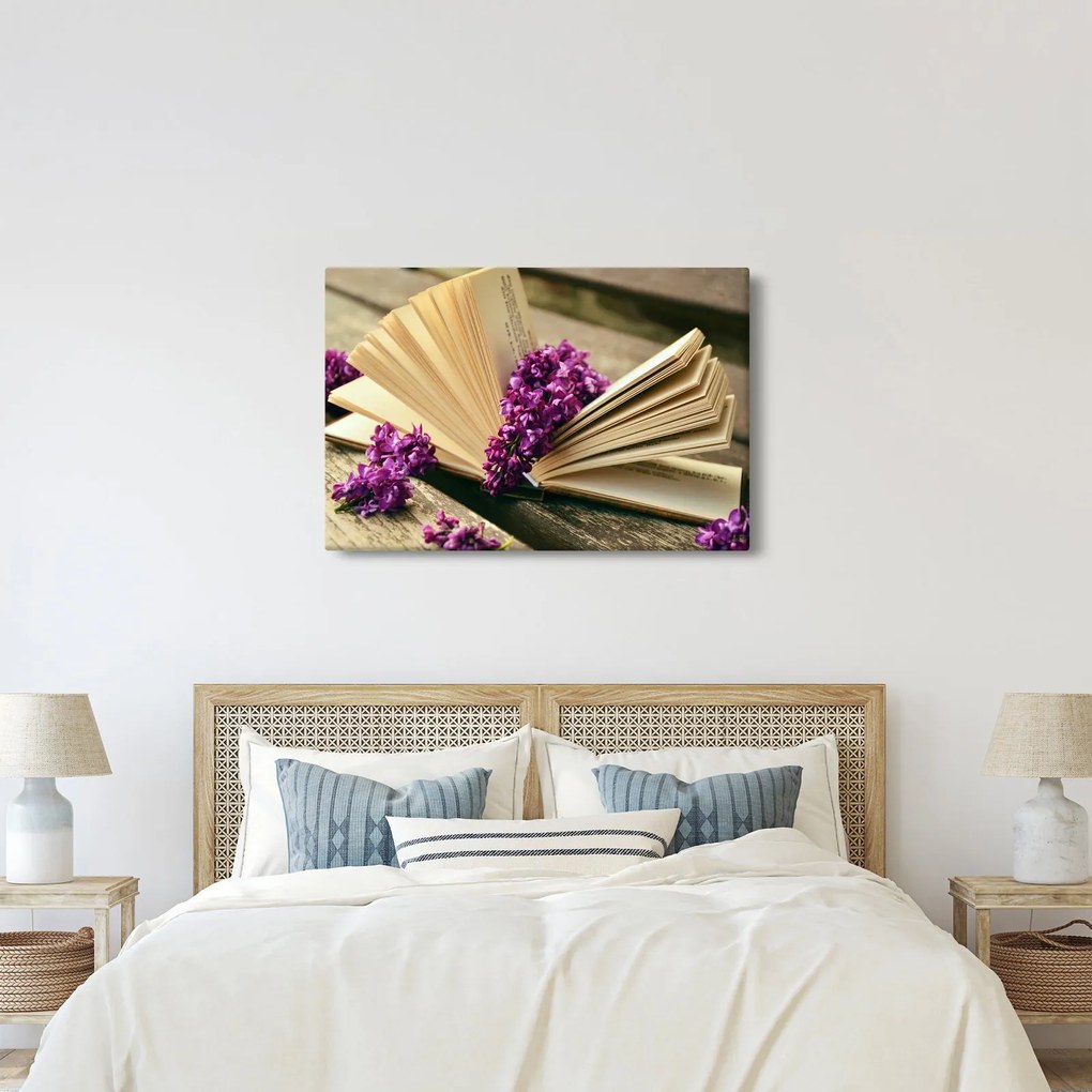 Tablou cu carte și floare violetă (90x60 cm)